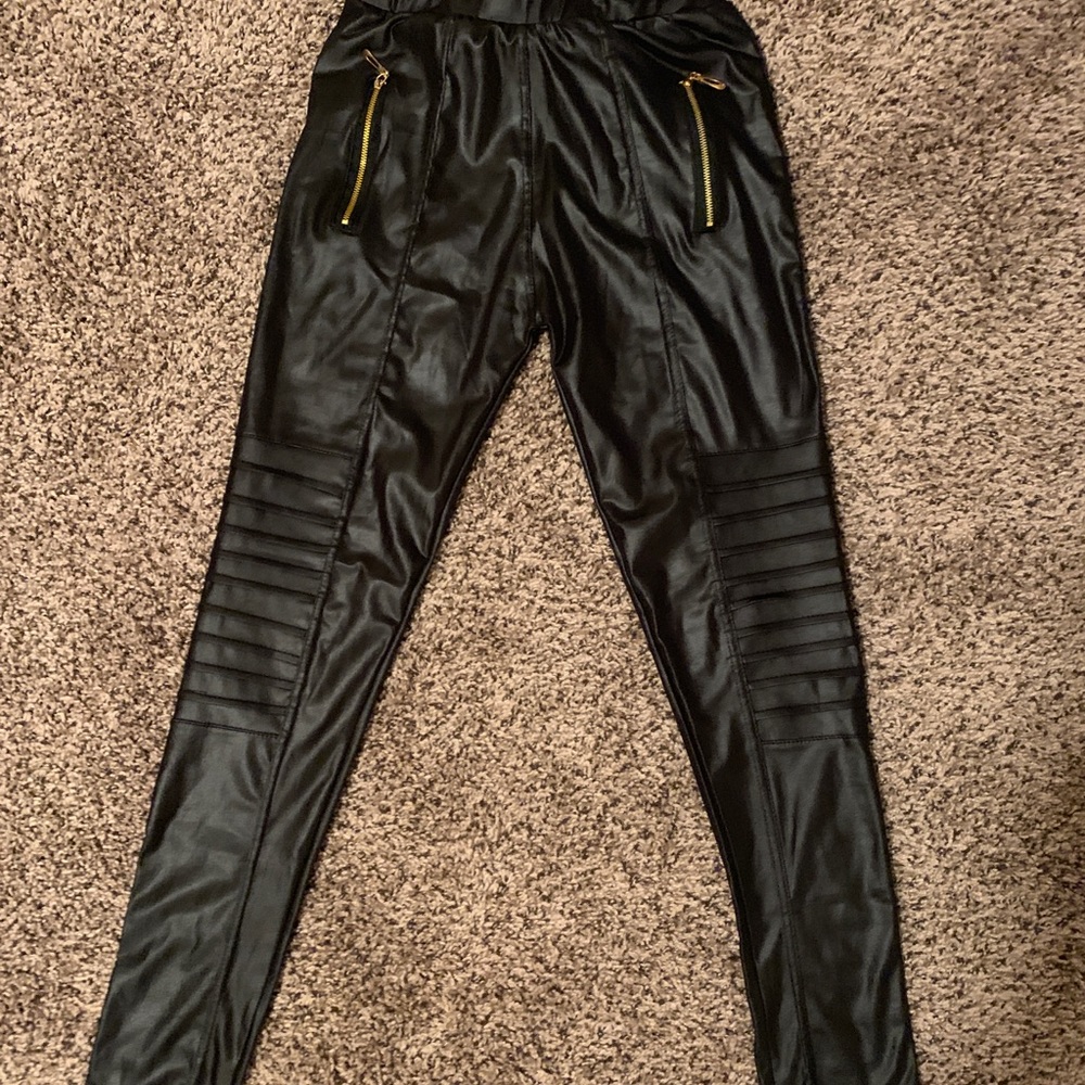 Faux leather tights